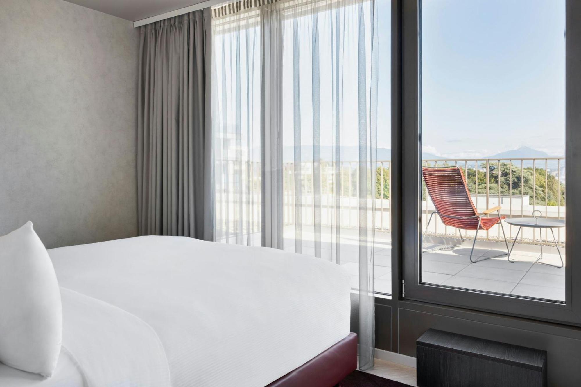 Residence Inn By Marriott Geneva City Nations Zewnętrze zdjęcie